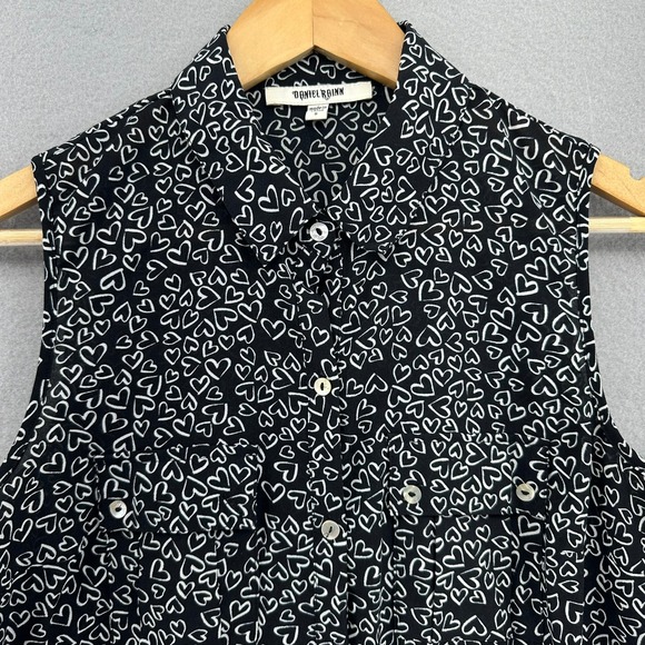 Daniel Rainn Tops - Y2K Daniel Rainn Button Down Blouse Heart AOP Monochrome Women S Preppy Paris